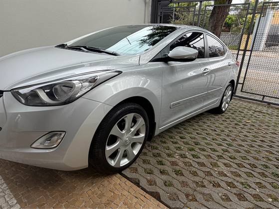 HYUNDAI ELANTRA 1.8 GLS 16V GASOLINA 4P AUTOMÁTICO HYUNDAI ELANTRA 1.8 GLS 16V GASOLINA 4P AUTOMÁTICO